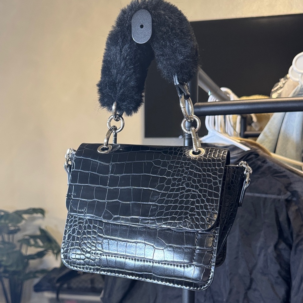 Black Crocodile Pattern Women Bag